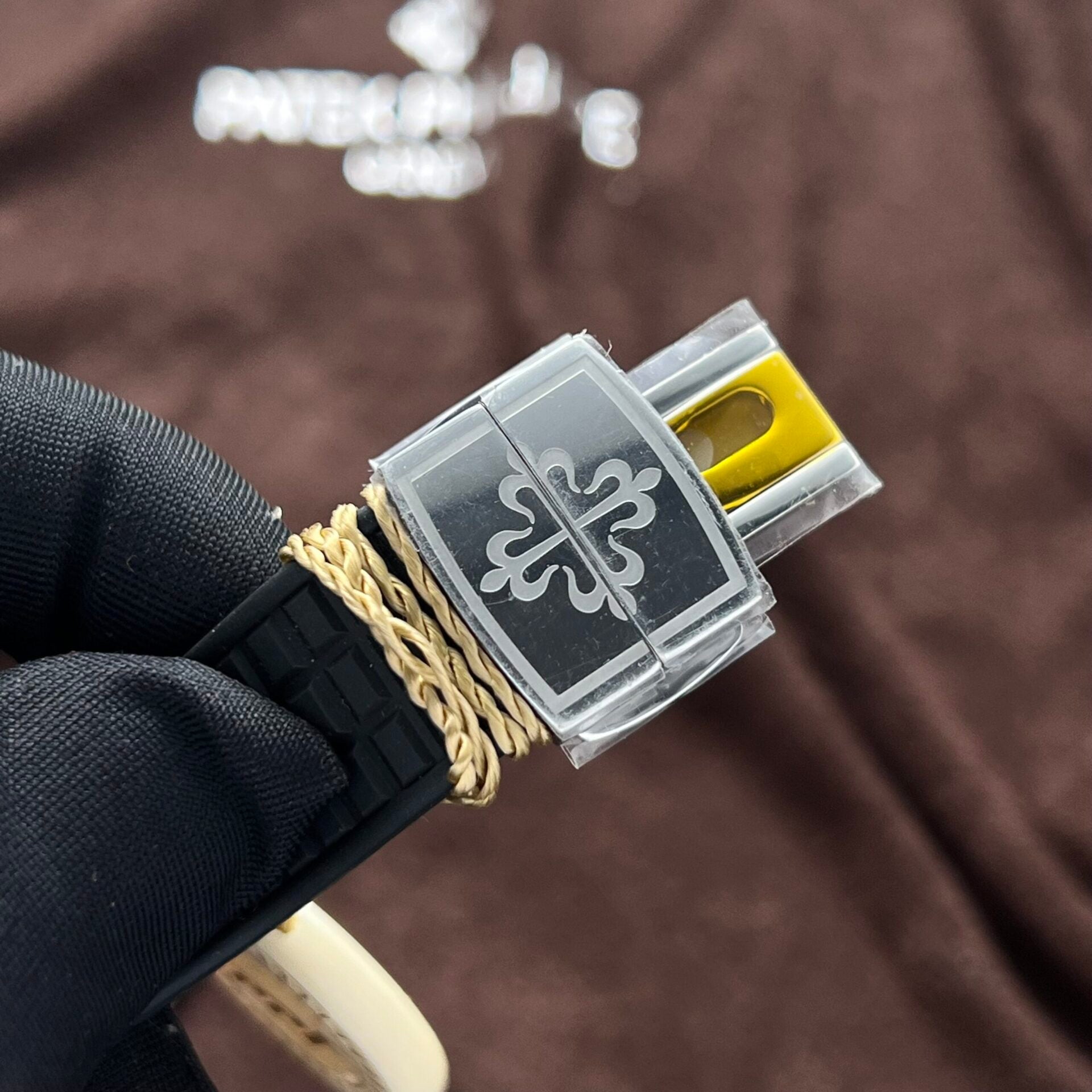 Patek Philippe Watch Aquanaut 5067 Black Dial Rubber Strap 35.6mm - Image 7