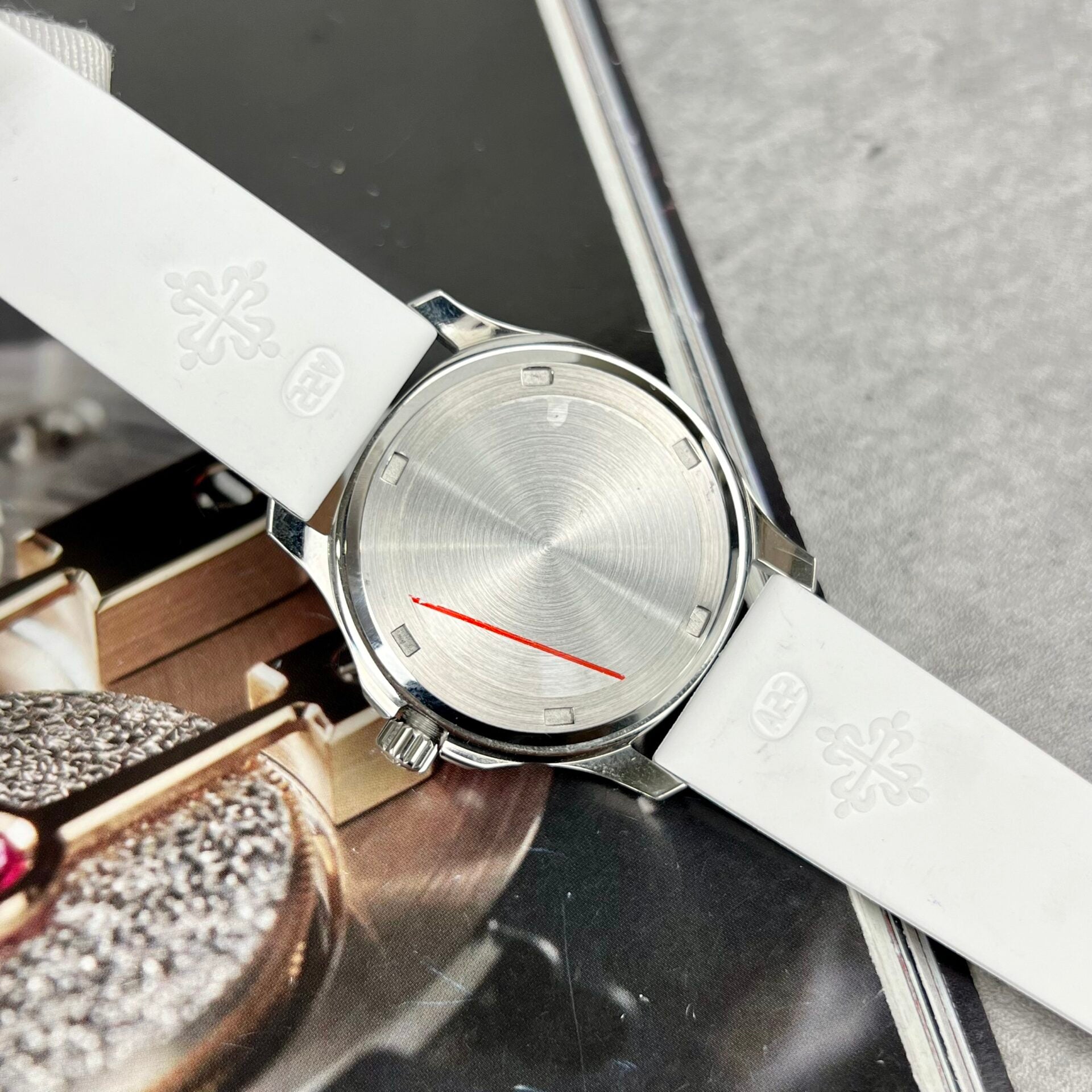 Patek Philippe Aquanaut 5067A Watch With Moissanite Diamond 35.6mm - Image 4