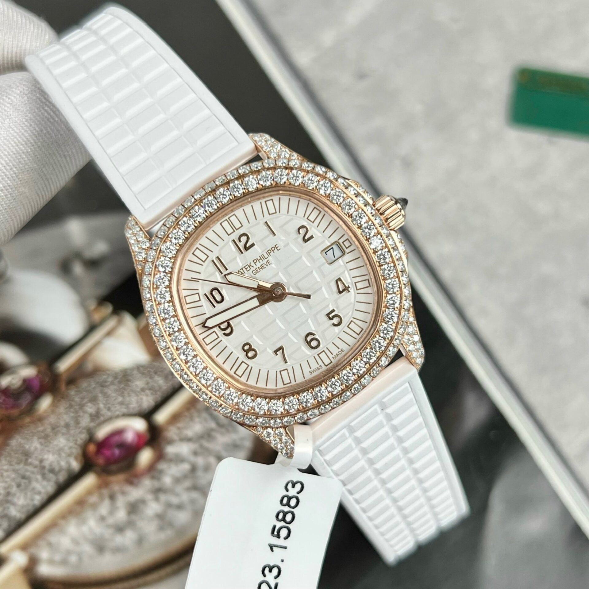 Patek Philippe Aquanaut 5069R With Moissanite Watch 35.2mm