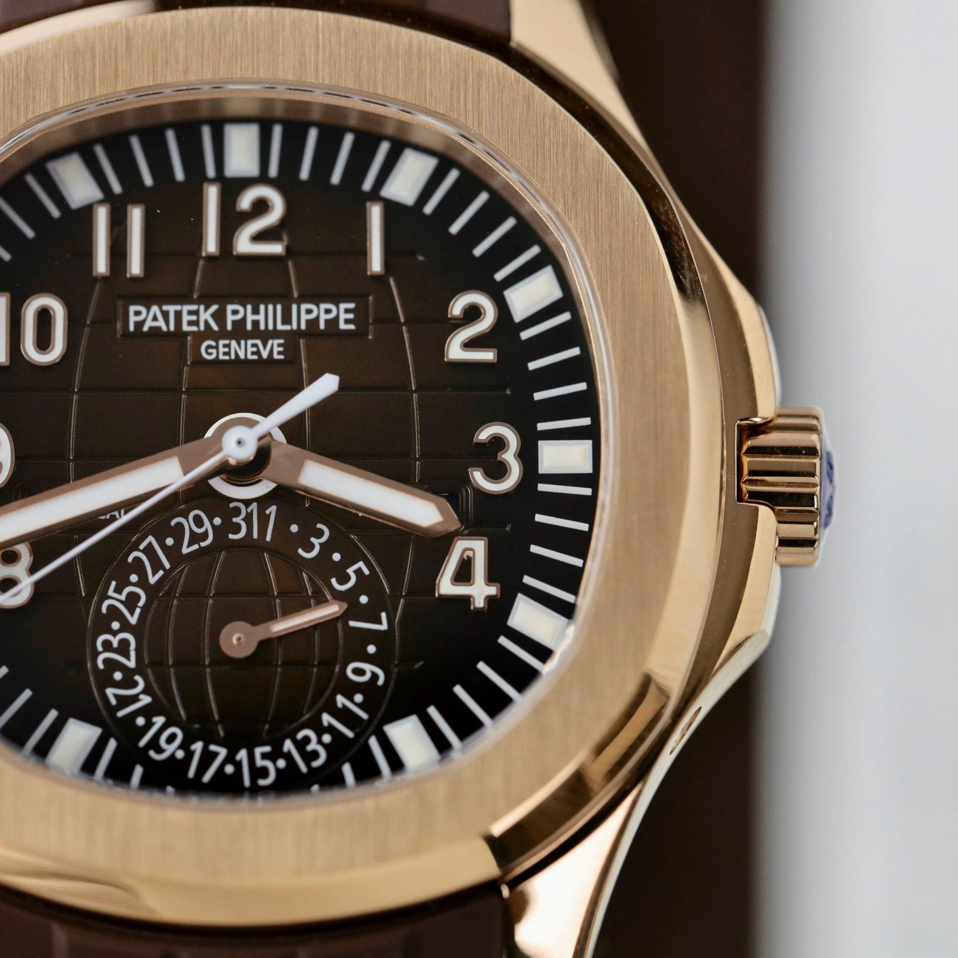 Patek Philippe Aquanaut 5164R Watch Brown Dial Rubber Strap 40.8mm - Image 5