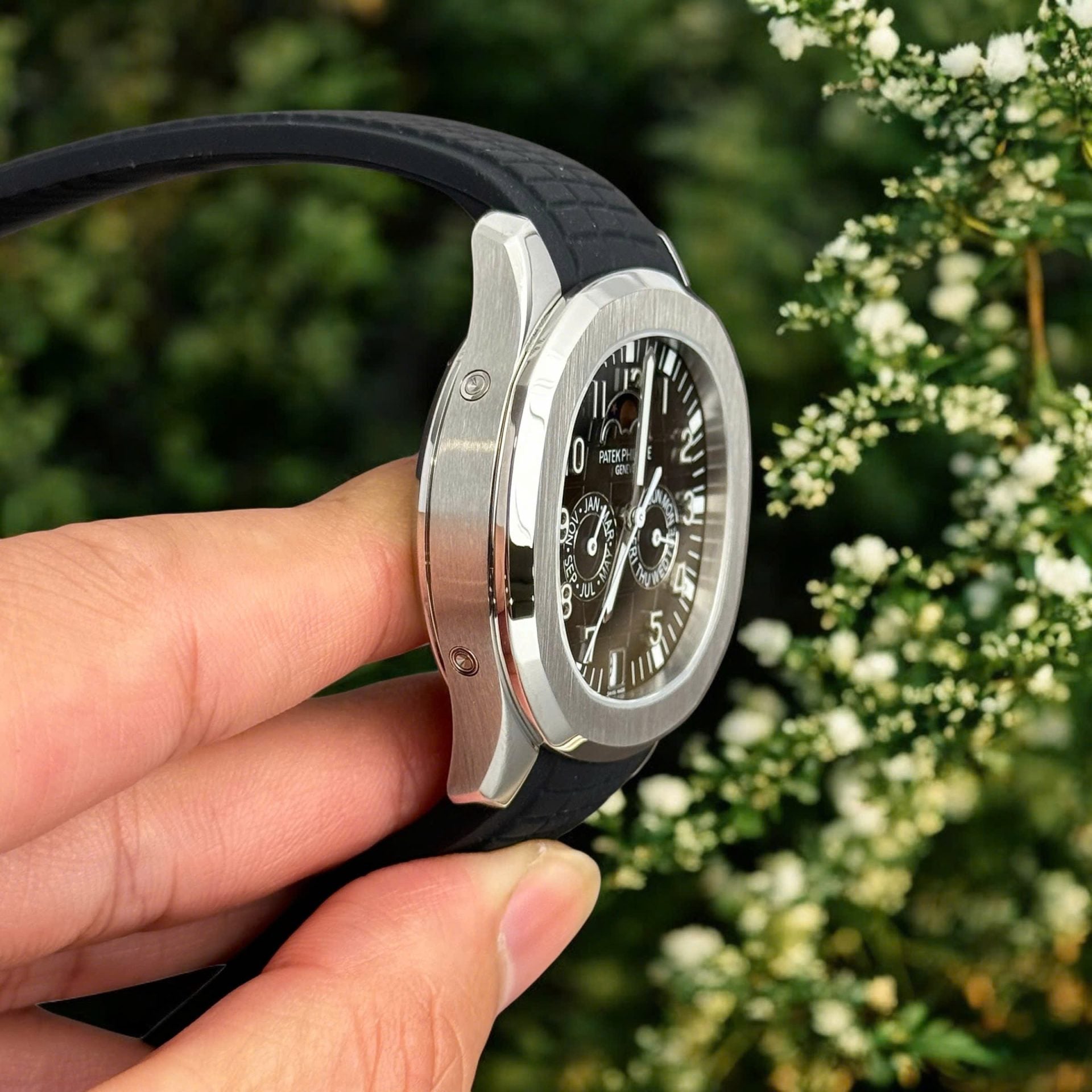 Patek Philippe Aquanaut 5261 Watch Black Rubber Strap 40mm - Image 5