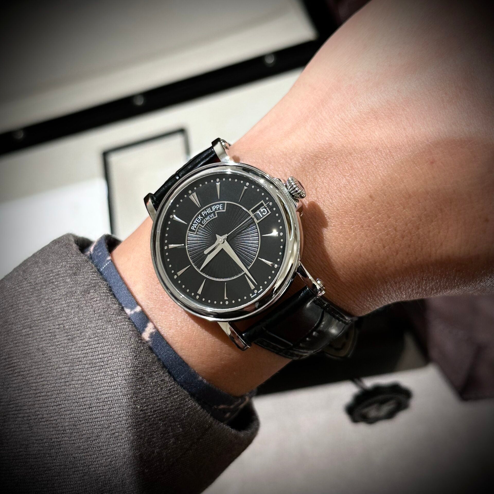 Patek Philippe Calatrava 5153 Watch Black 38mm - Image 6