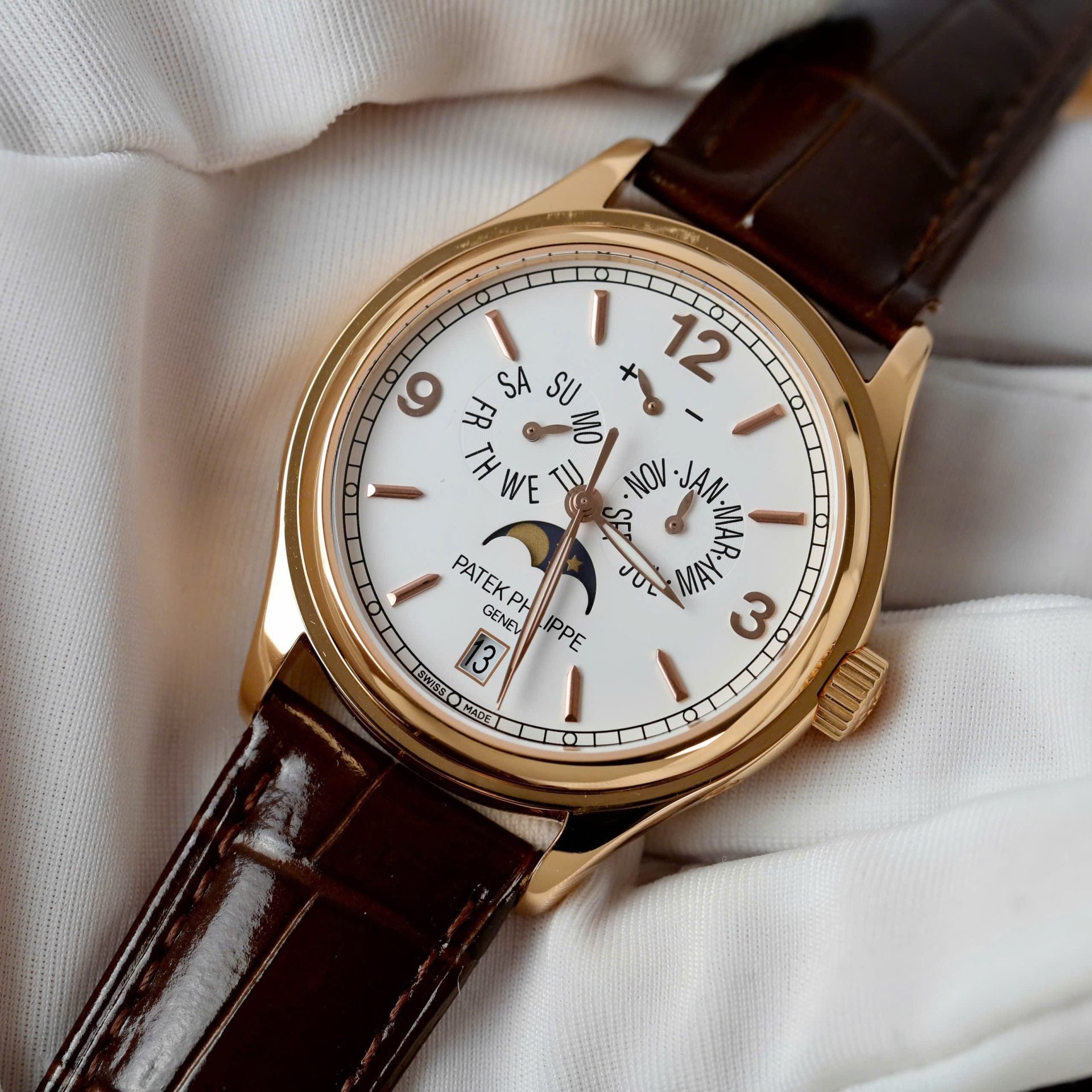 Patek Philippe Complications 5146 Watch 18K Gold Wrapped 39mm - Image 2