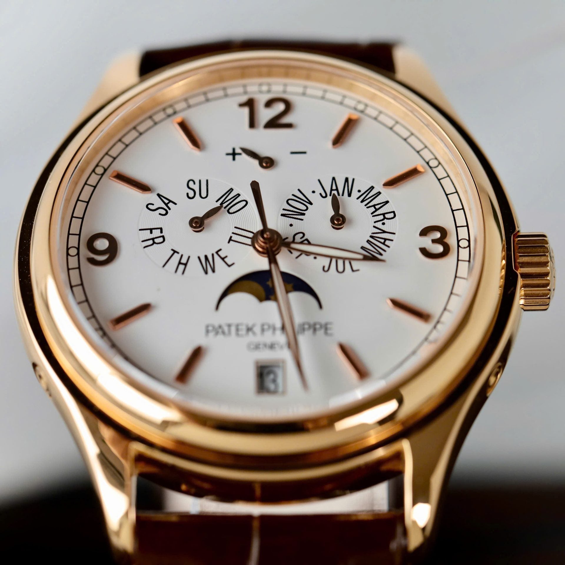 Patek Philippe Complications 5146 Watch 18K Gold Wrapped 39mm - Image 4
