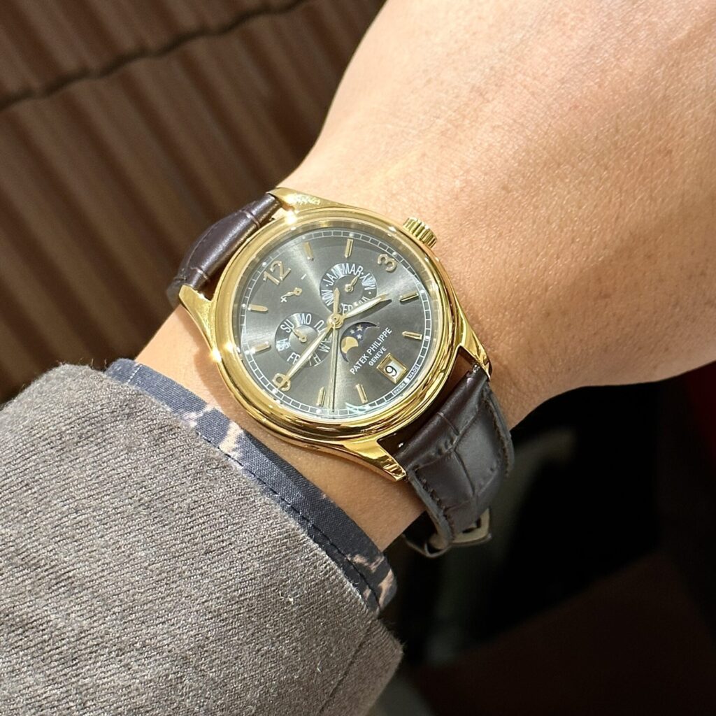 Đồng Hồ Patek Philippe Complications 5146J Replica 11 39mm (2)