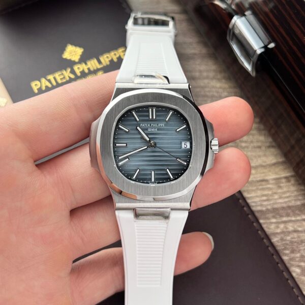 Patek Philippe Nautilus 5711 Watch White Rubber Strap 40mm