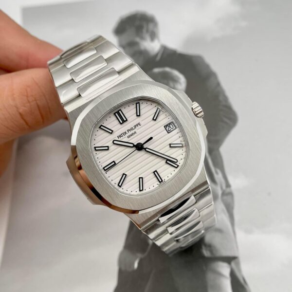 Patek Philippe Nautilus 5711 White Dial Watch 40mm - Image 2