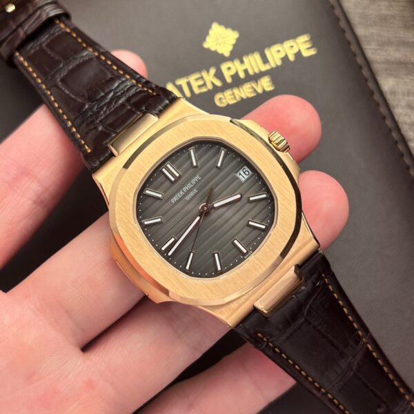 Patek Philippe Nautilus 5711 Watch Leather Strap 40mm - Image 3