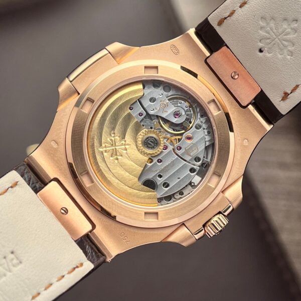 Patek Philippe Nautilus 5711 Watch Leather Strap 40mm - Image 7