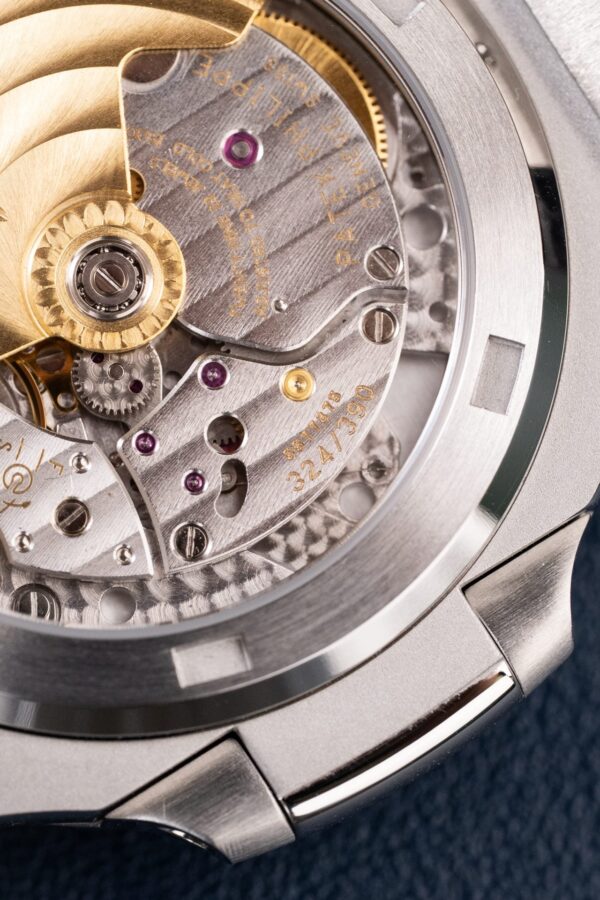 Patek Philippe Nautilus 5711 Watch Gray Dial Leather Strap 40mm - Image 12