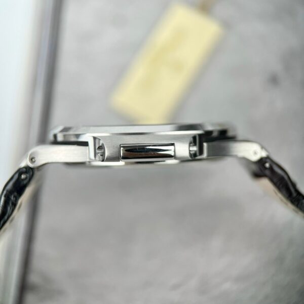 Patek Philippe Nautilus 5711 Watch Leather Strap Green Dial 40mm - Image 5