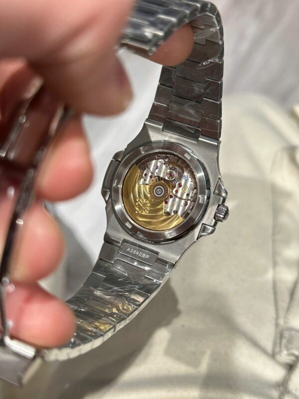 Patek Philippe Nautilus 5711 Watch Bezel Ruby Red 40mm - Image 9