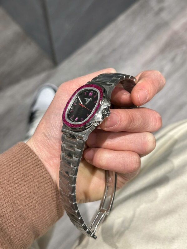 Patek Philippe Nautilus 5711 Watch Bezel Ruby Red 40mm - Image 7