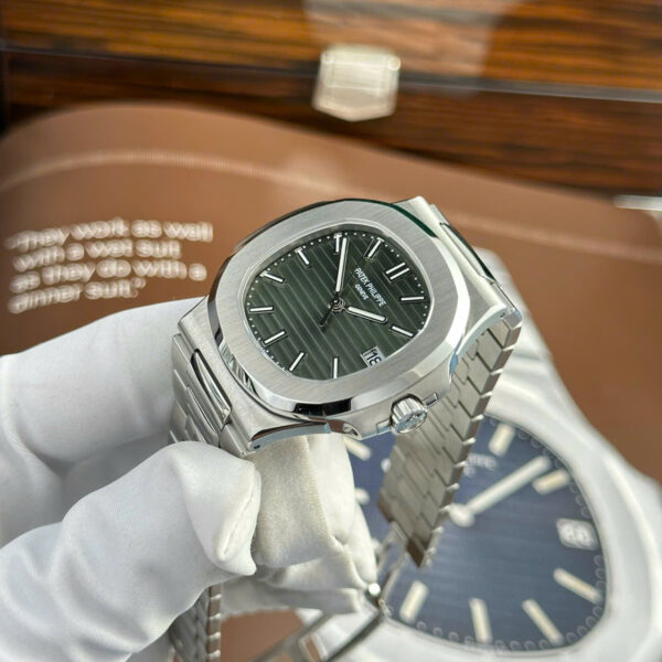 Patek Philippe Nautilus 5711 Full Options Green Dial Watch 40mm - Image 5
