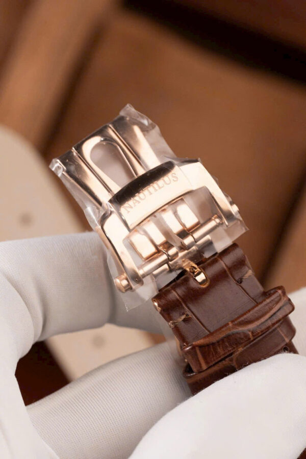 Patek Philippe Nautilus 5711R Watch Gray Dial Leather Strap 40mm - Image 13