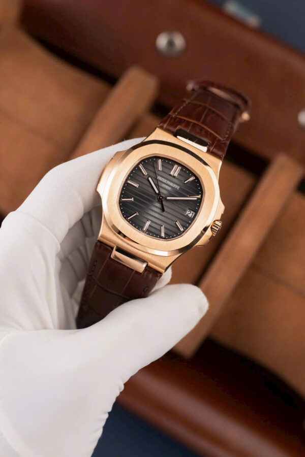 Patek Philippe Nautilus 5711R Watch Gray Dial Leather Strap 40mm