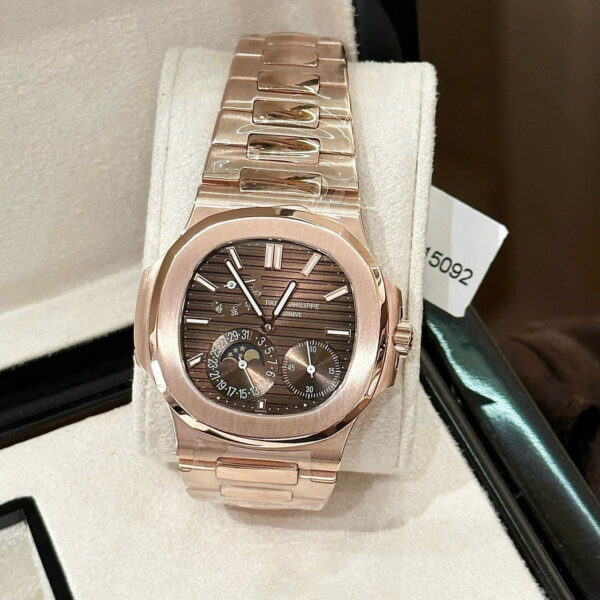 Patek Philippe Nautilus 5712 Gold Wrapped Chocolate Dial 40mm - Image 4