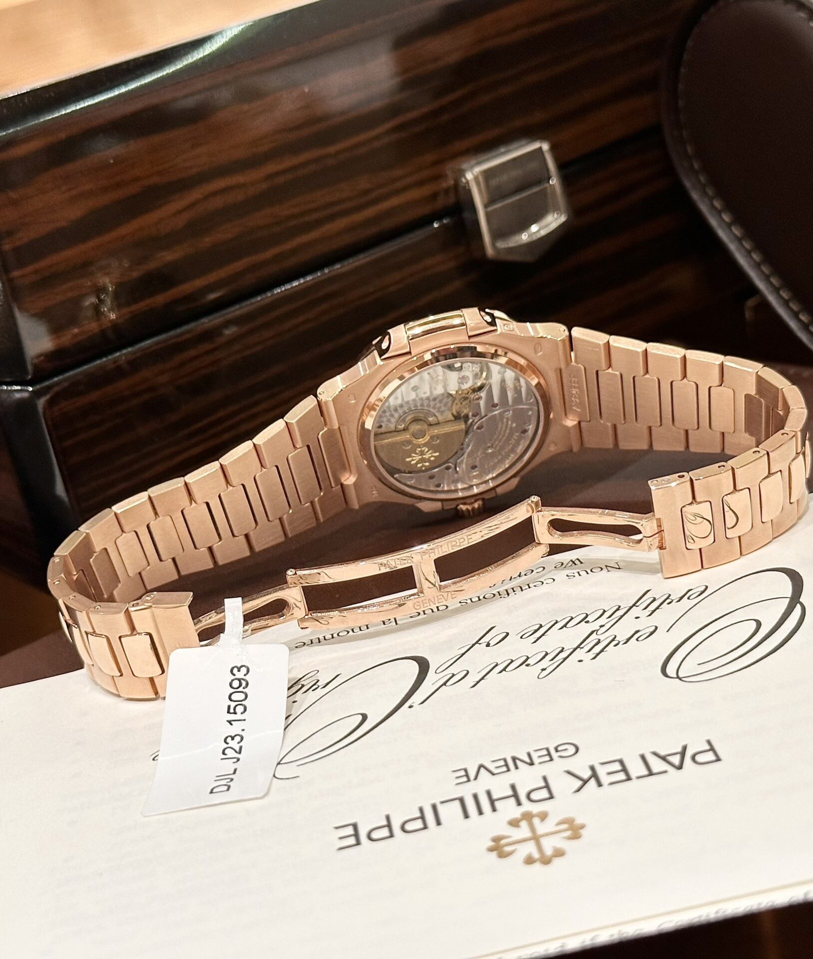 Patek Philippe Nautilus 5724 Watch Gold Wrapped Diamond Moissanite 40mm - Image 5