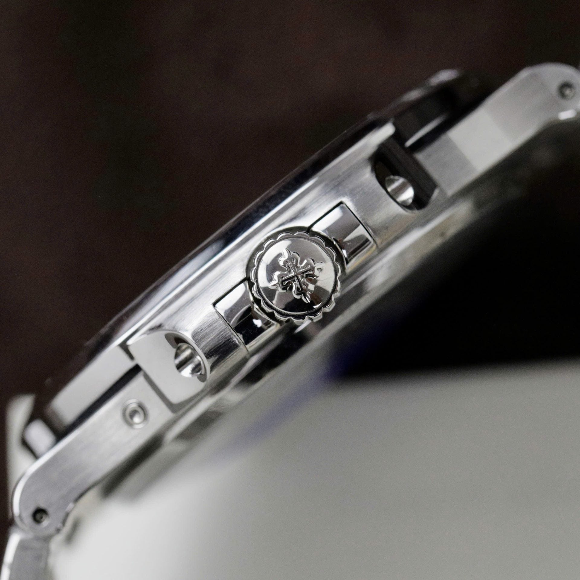 Patek Philippe Nautilus 5724G Dial Watch Diamonds Moissanite Baguette 40mm - Image 7