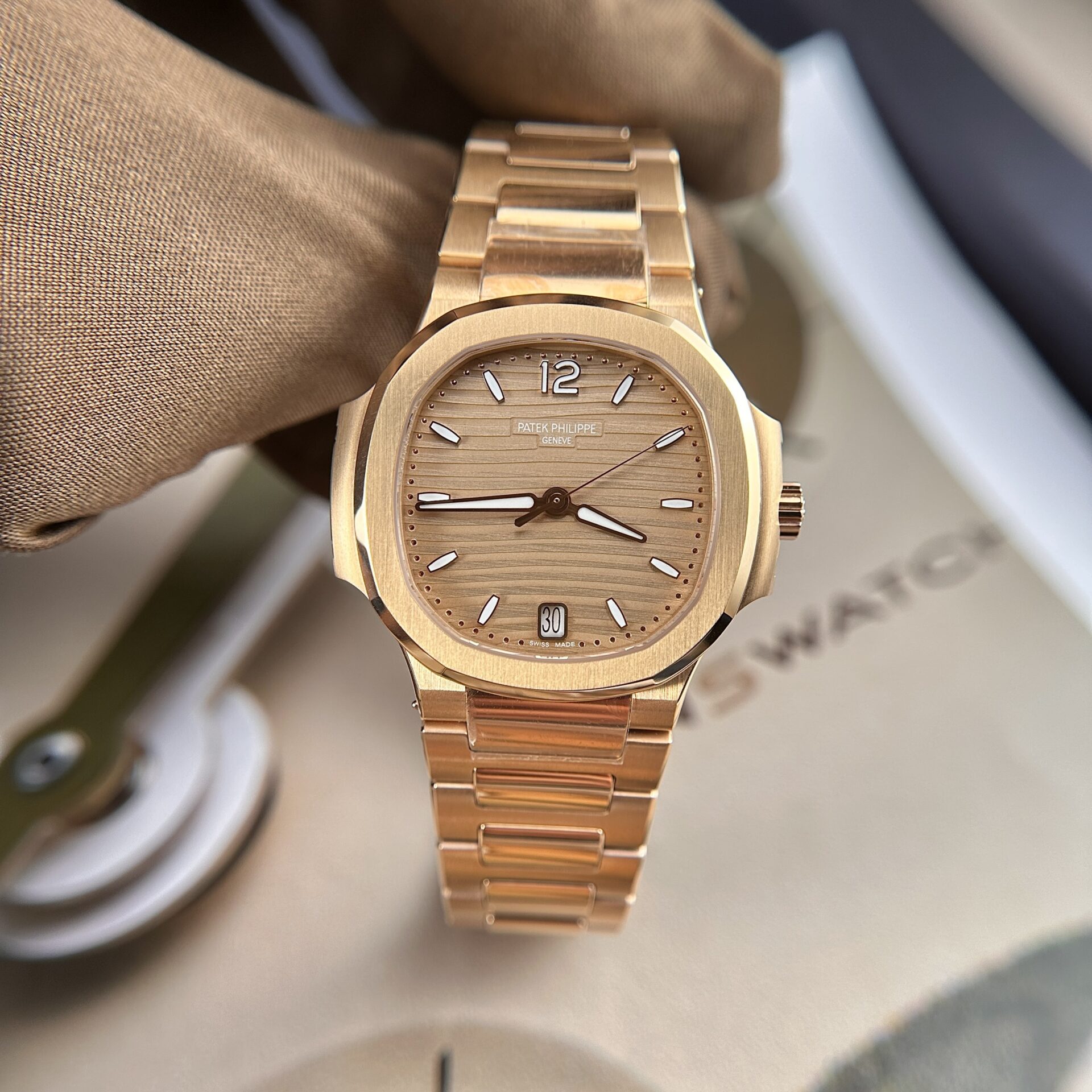 Patek Philippe Nautilus 7118 Watch Rose Gold 35.2mm