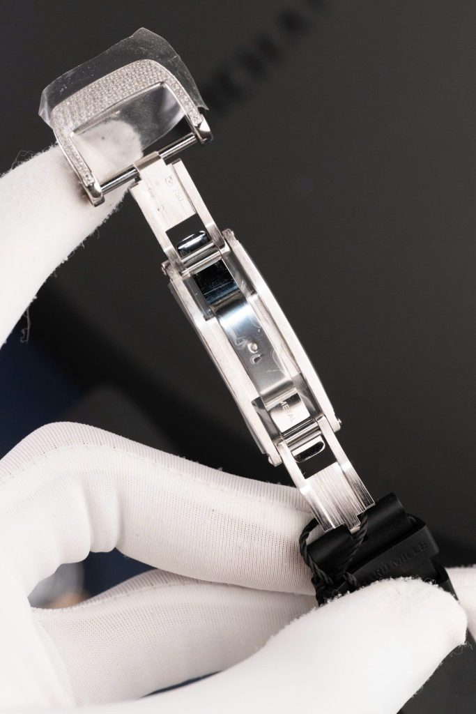 Đồng Hồ Richard Mille RM07-01 Rep Cao Cấp Nữ Màu Đen Đính Đá Nhà Máy ZF 36mm (2)