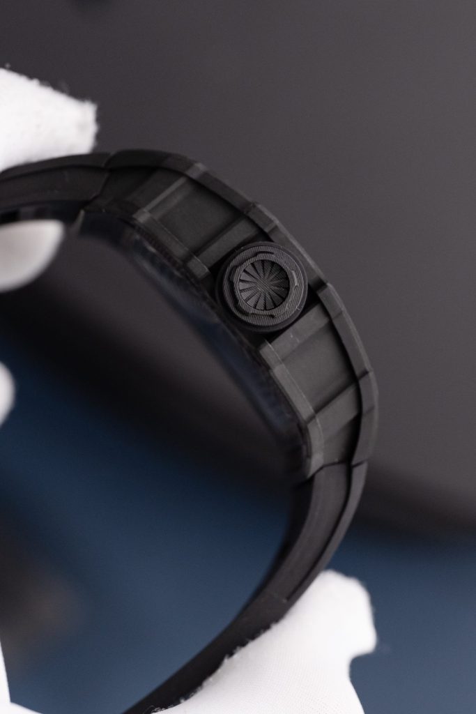 Đồng Hồ Richard Mille Rm35-02 Màu Đen Chế Tác Vỏ Carbon Siêu Nhẹ Xưởng ZF 44mm (1)