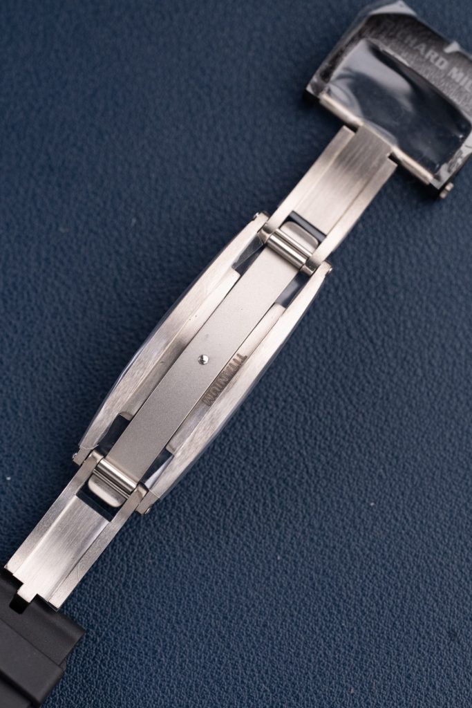 Đồng Hồ Richard Mille Rm35-02 Màu Đen Chế Tác Vỏ Carbon Siêu Nhẹ Xưởng ZF 44mm (1)