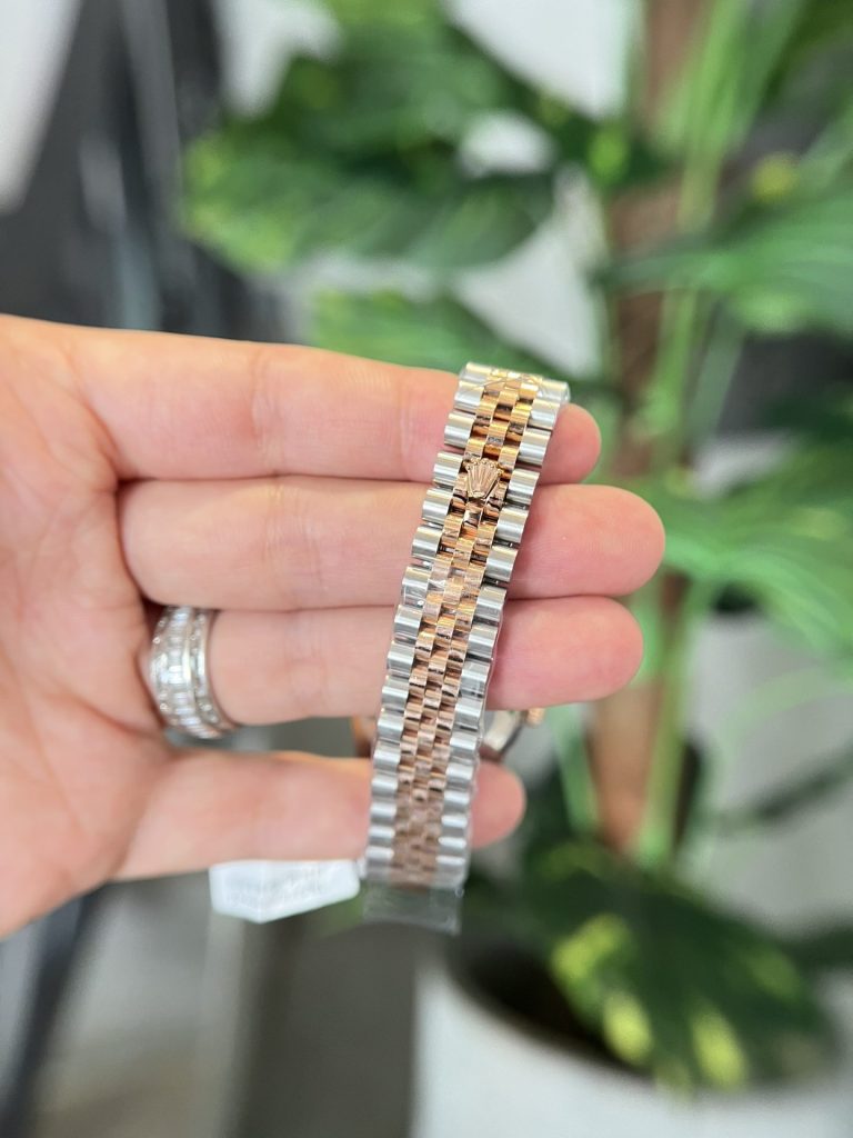 Đồng Hồ Rolex DateJust Nữ Bọc Vàng Dây Demi Nhà Máy GM Tốt Nhất (1)