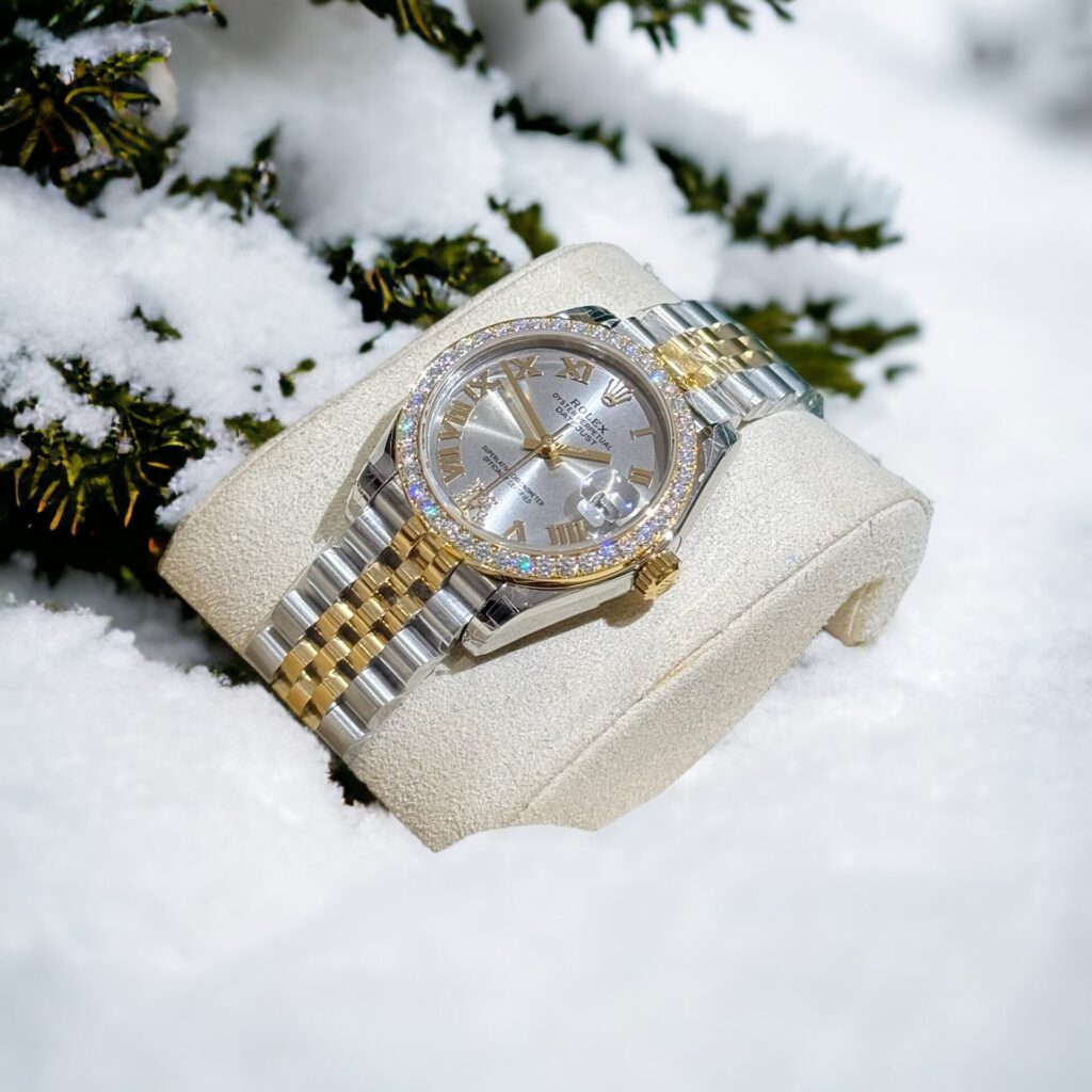 Đồng Hồ Rolex DateJust Nữ Đính Kim Cương Moissanite Demi Gold 31mm (6)