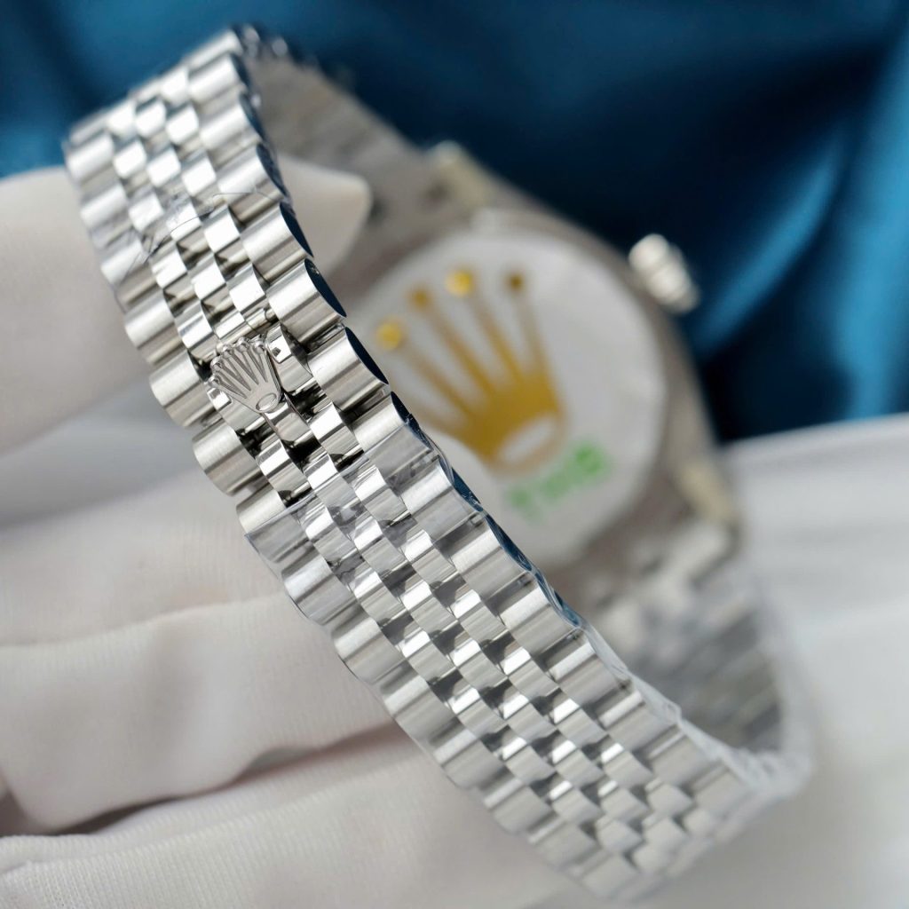 Đồng Hồ Rolex DateJust Replica 11 Mặt Xanh Blue Cọc Số La Mã Xưởng THB 31mm (2)