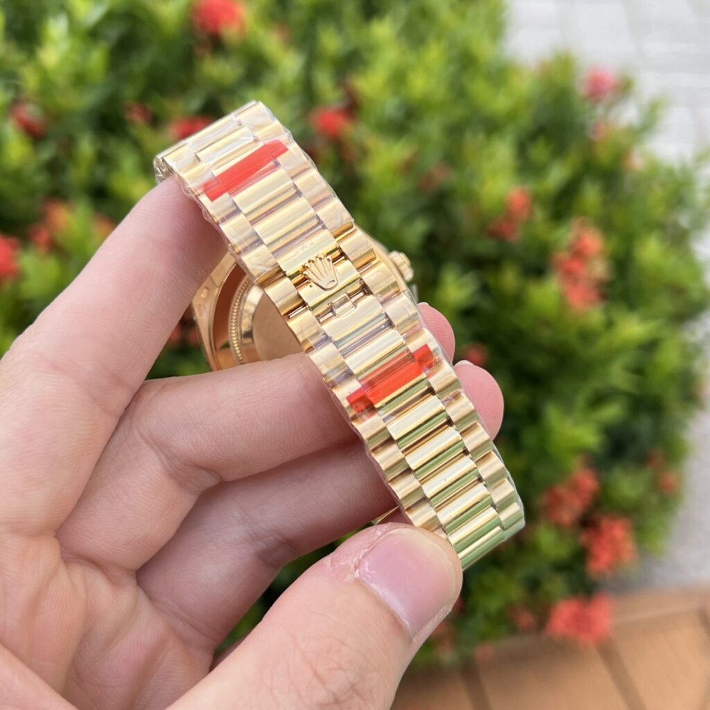 Đồng Hồ Rolex Day-Date Nam Đính Đá Màu Vàng Champagne 40mm (1)
