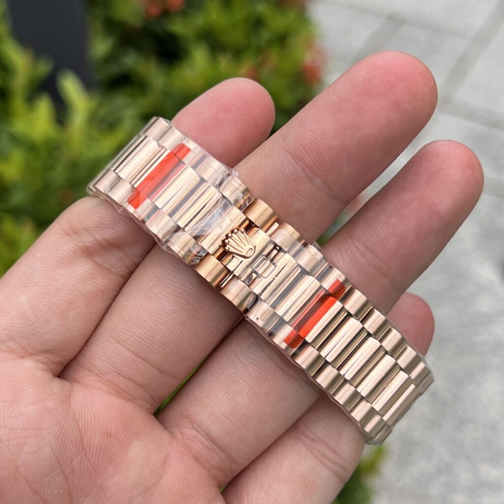 Đồng Hồ Rolex Day-Date Rose Gold Super Fake Máy Thụy Sỹ 40mm (2)