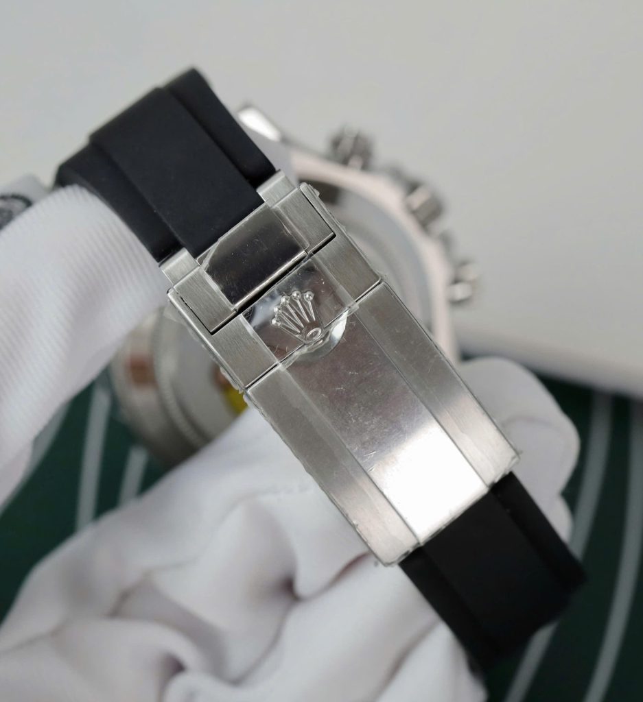 Đồng Hồ Rolex Daytona Chế Tác Mặt MOP Cọc Số + Vành Độ Kim Cương Moissanite 40mm (8)