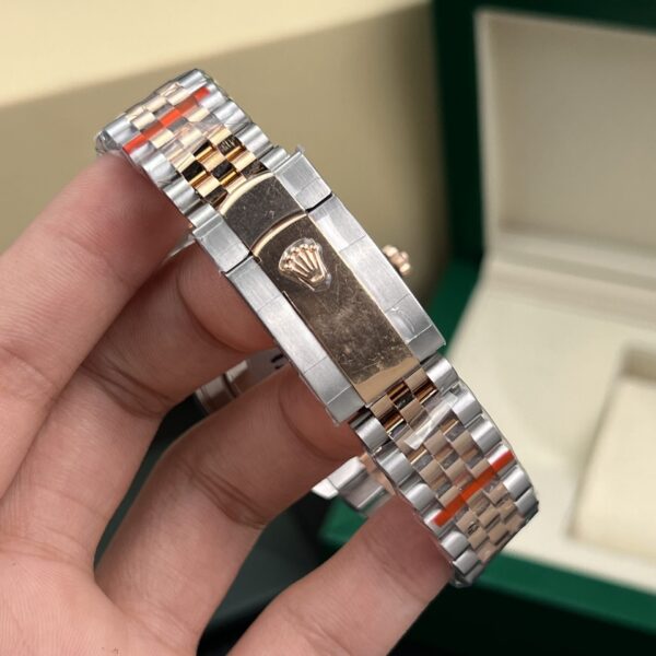 Rolex Watches Date Just Gold Wrapped Chocolate Dial 41mm - Image 6