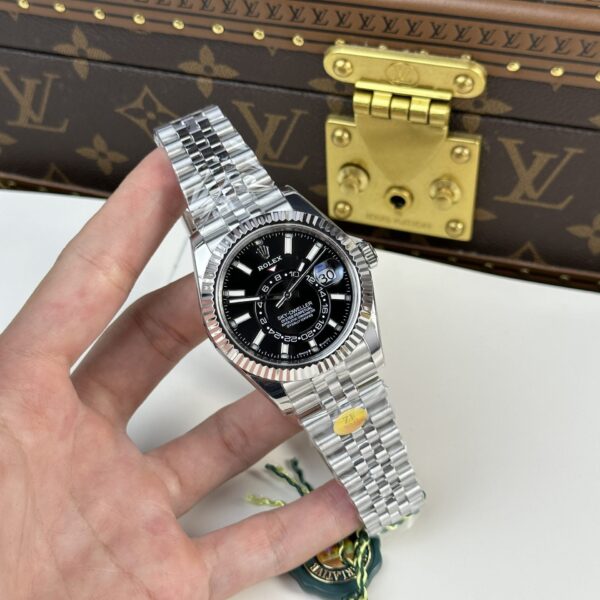 Rolex Watch Sky Dweller 326934 Dial Black Strap Jubilee 42mm - Image 2