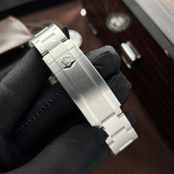 Rolex Watch Submariner 116610LN Black Dial 40mm - Image 6