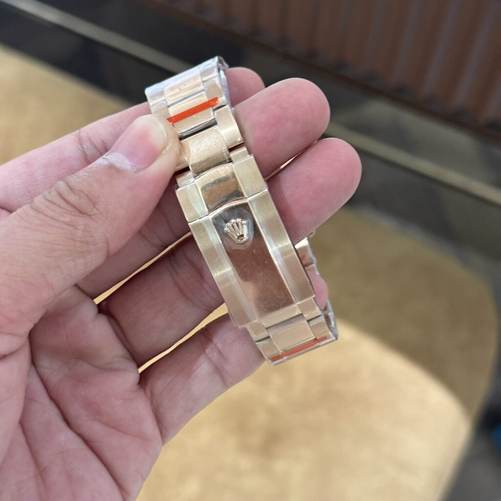 Đồng Hồ Rolex Sky-Dweller 336935 Replica 11 Mặt Xanh Lam Nhà Máy Noob 42mm (1)