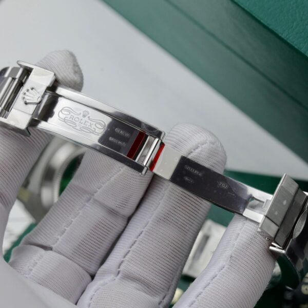 Rolex Watch Submariner 116610 40mm - Image 10