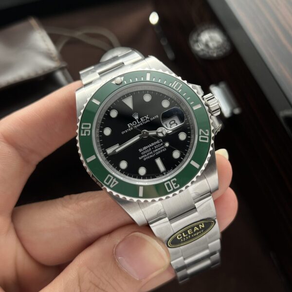 Rolex Watch Submariner 126610LV Stabucks 40mm - Image 2