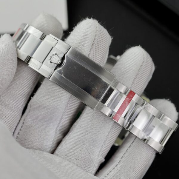 Rolex Watch Yacht 268622 Gray Dial 40mm - Image 10
