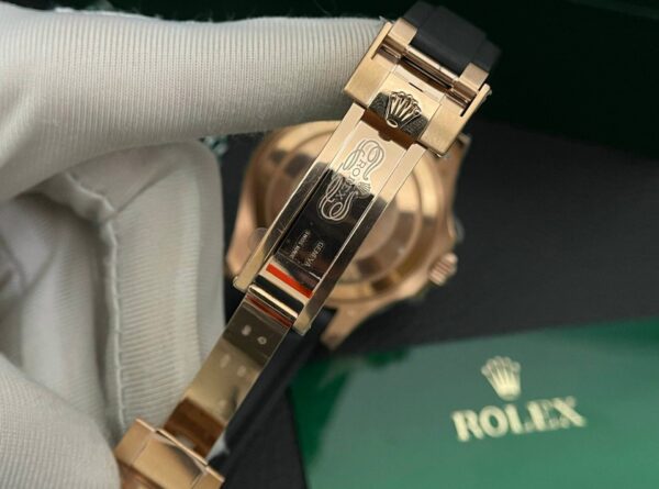Rolex Yacht Watch Black Dial 40mm - Image 7