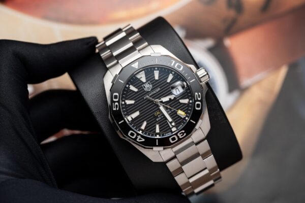 Tag Heuer Watch Aquarace Black Dial Motif Raye 43mm - Image 2