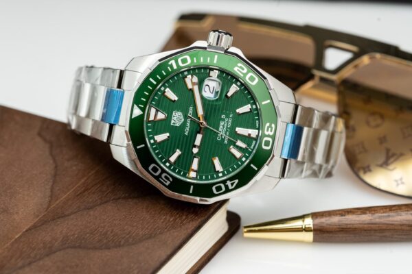 Tag Heuer Watch Aquaracer Green Dial Metal Wire 43mm - Image 2