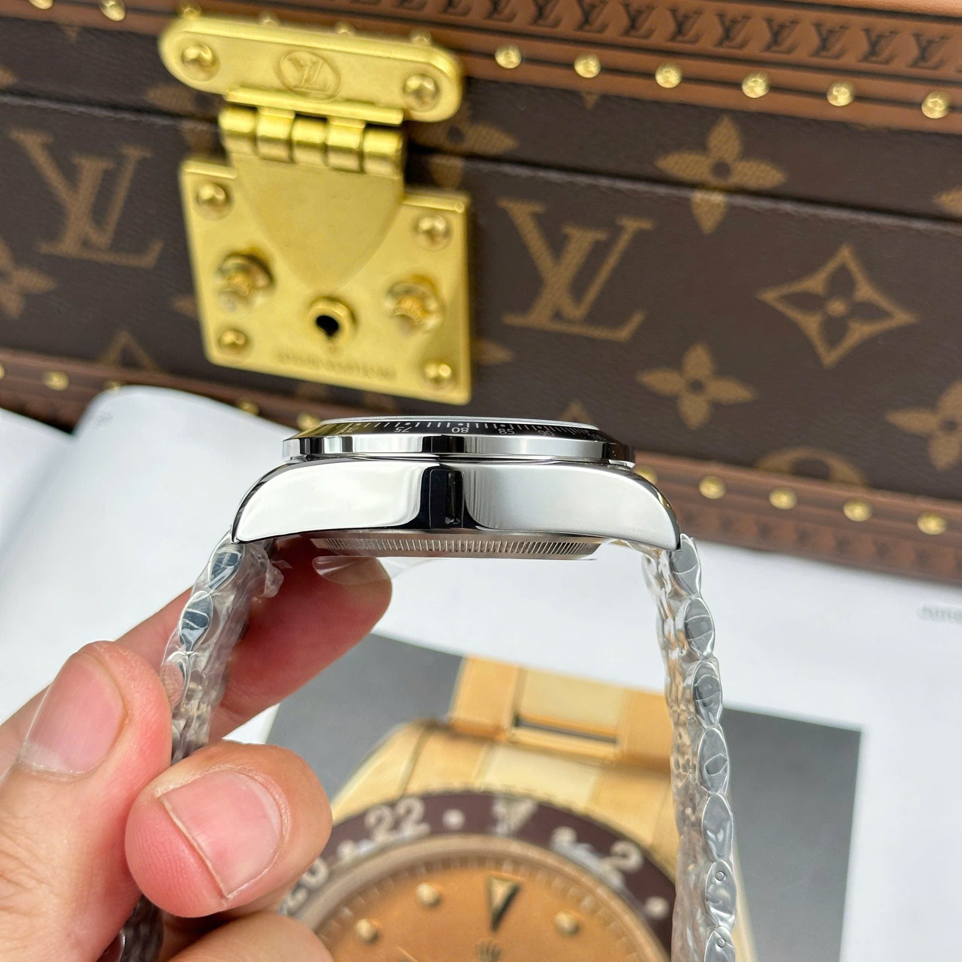 Tudor Black Bay Chronograph Watch Blue Dial 41mm - Image 7