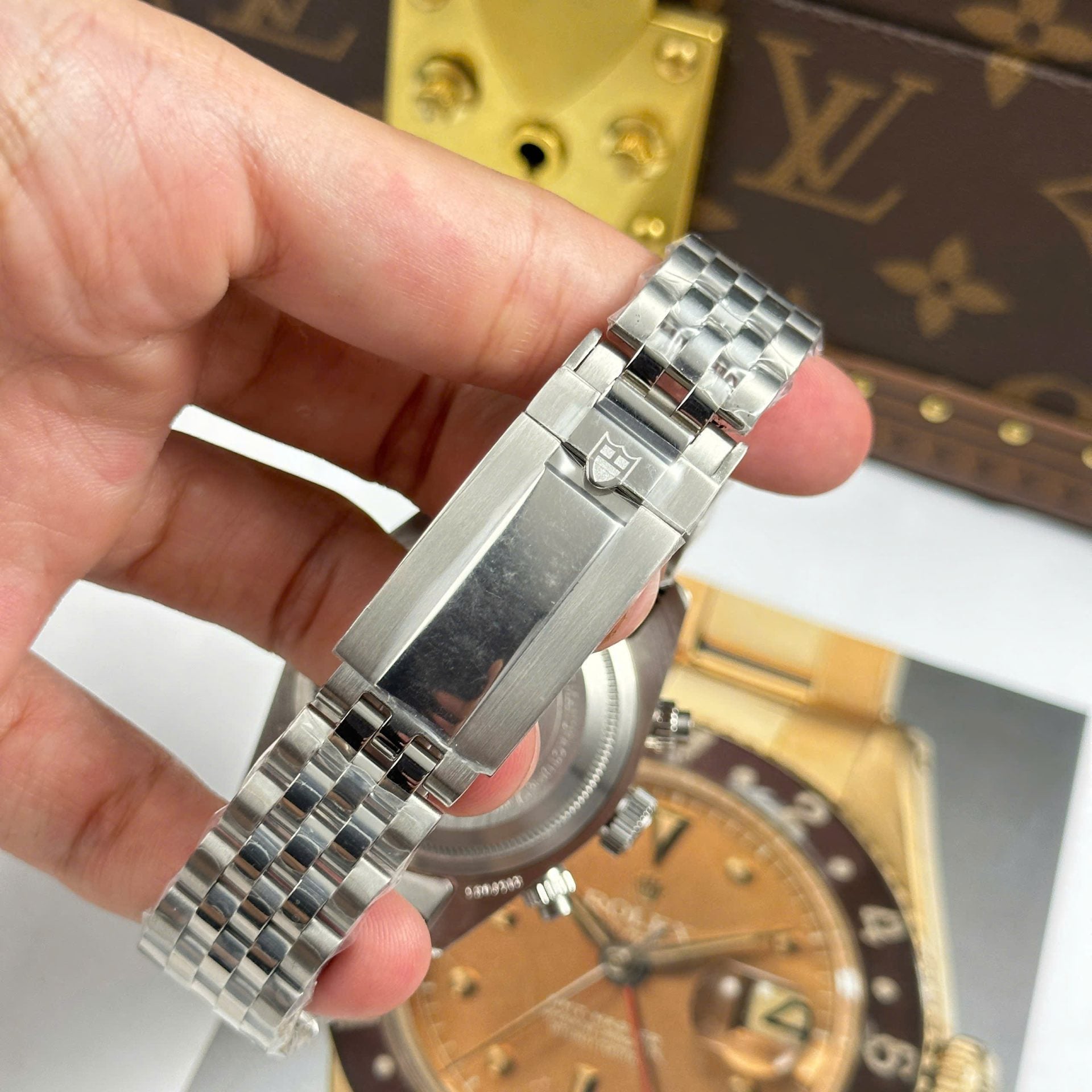 Tudor Black Bay Chronograph Watch Blue Dial 41mm - Image 9