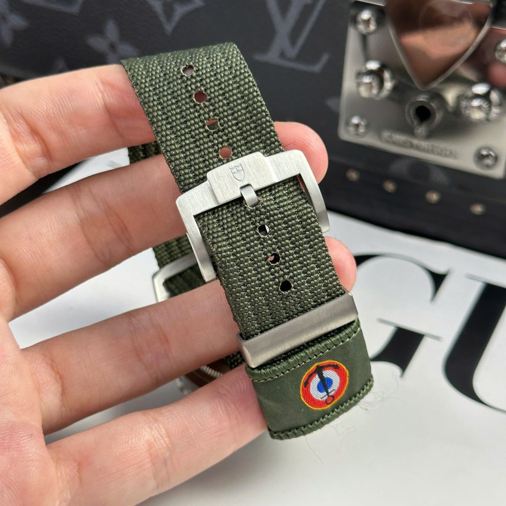 Đồng Hồ Tudor Chế Tác Pelagos FXD GMT Nam Mặt Đen Nhà Máy M+ 42mm (2)