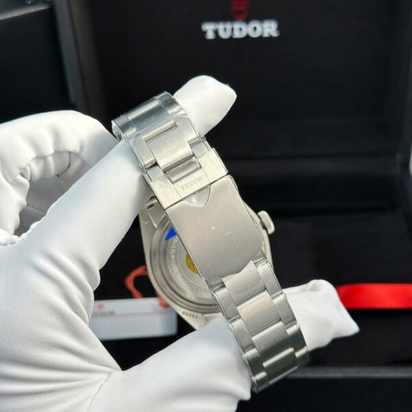Tudor Heritage Black Bay 11 Watch Metal Wire 41mm - Image 8