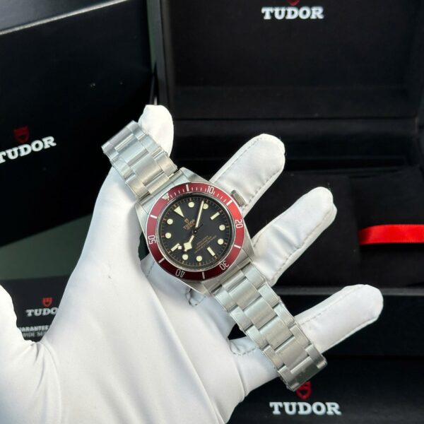 Tudor Heritage Black Bay 11 Watch Metal Wire 41mm - Image 2