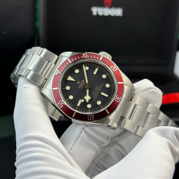 Tudor Heritage Black Bay 11 Watch Metal Wire 41mm - Image 4