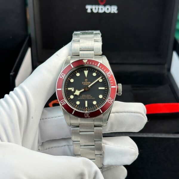 Tudor Heritage Black Bay 11 Watch Metal Wire 41mm